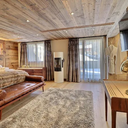 Chalet Soprano Chalet *
